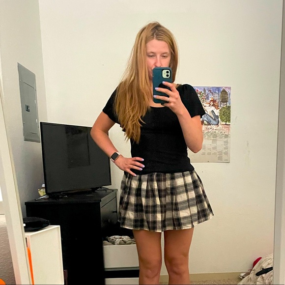 Source Unknown Skirts Black Top With Plaid Skirt Size Small